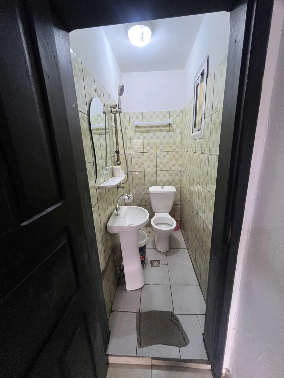 Chambre meublée